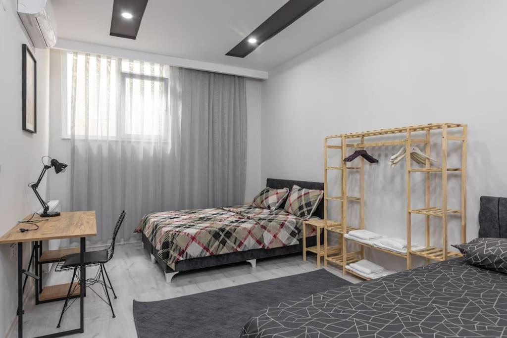 7-sehir Merkezinde 4 Yatak Odali Daire